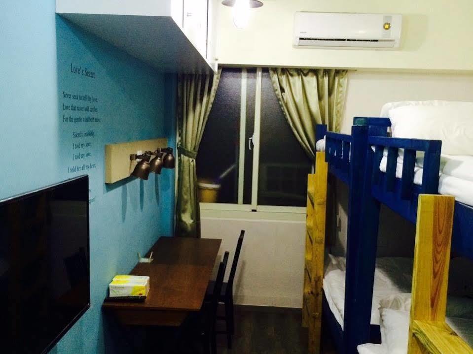 Feng Chia House Hostel Taichung Exterior foto
